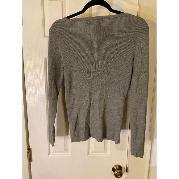 Lauren Ralph Lauren 🐾  Gray Ribbed Sweater Blouse Size Medium - Picture 6 of 6